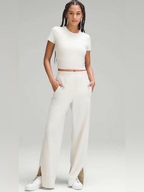 Lululemon Stretch Woven Wide-Leg High- Rise Pant SZ M
